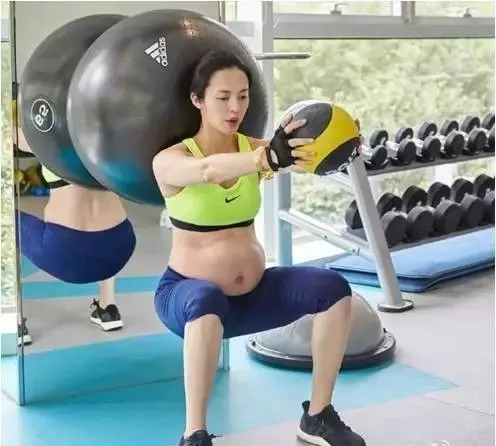腹直肌分離怎么恢復(fù)？腹直肌都沒受過傷，怎么就分離了呢？